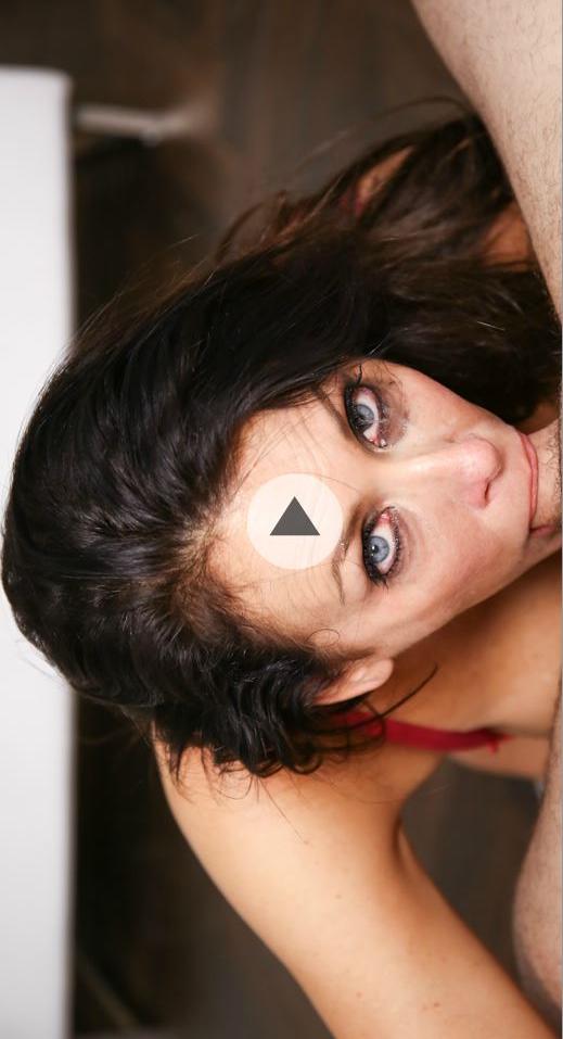 Reagan Foxx's First Facefuck